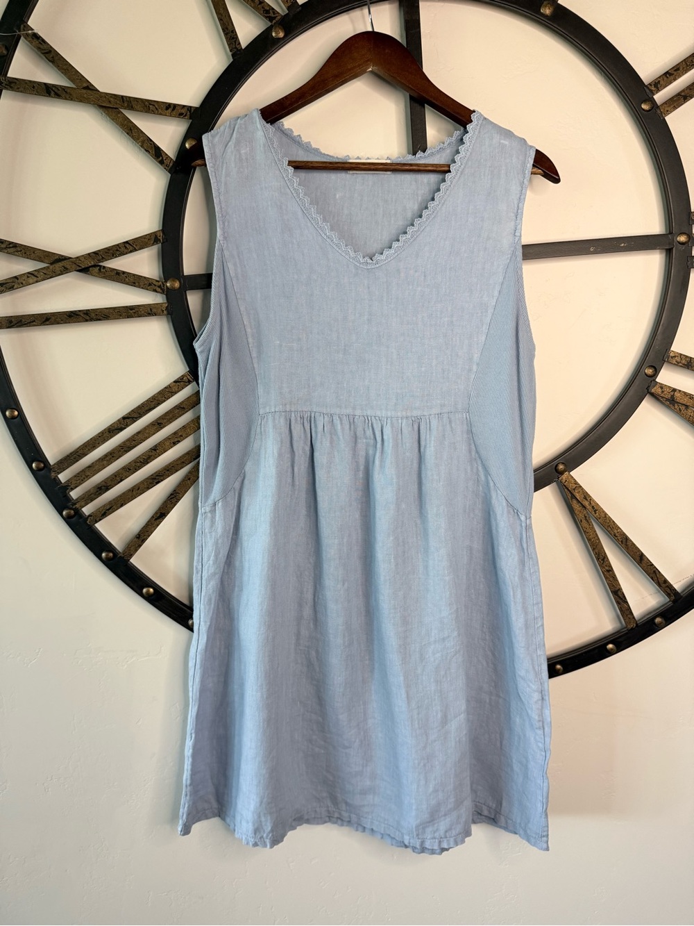 Terzo Millennio Linen Light Blue Sleeveless V-Neck Mini Dress made in Italy